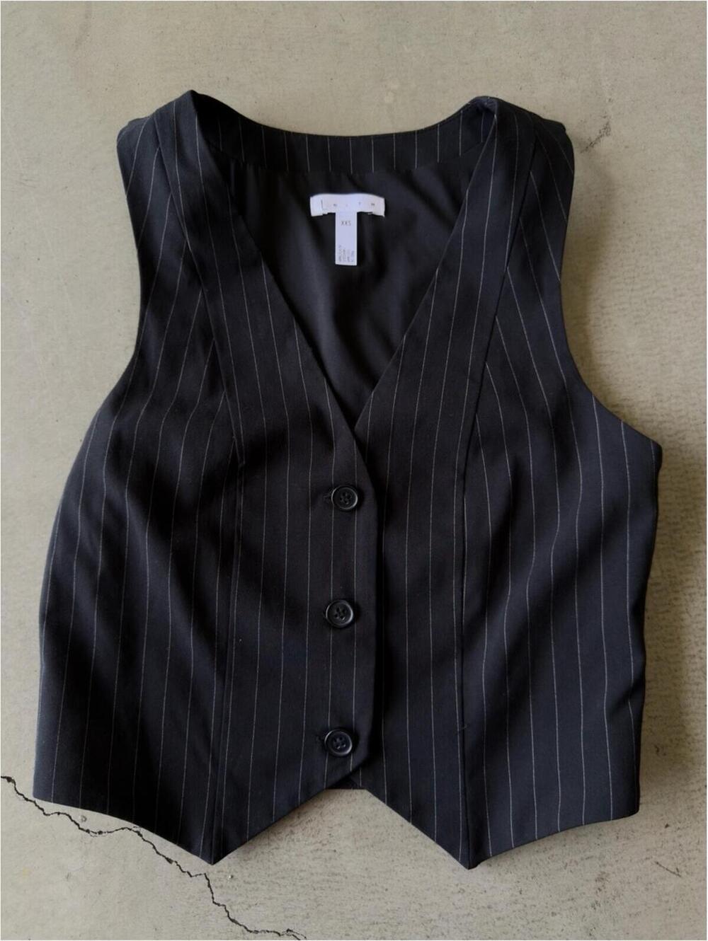 Leith / Pinstripe Button Vest Top / Black XXS